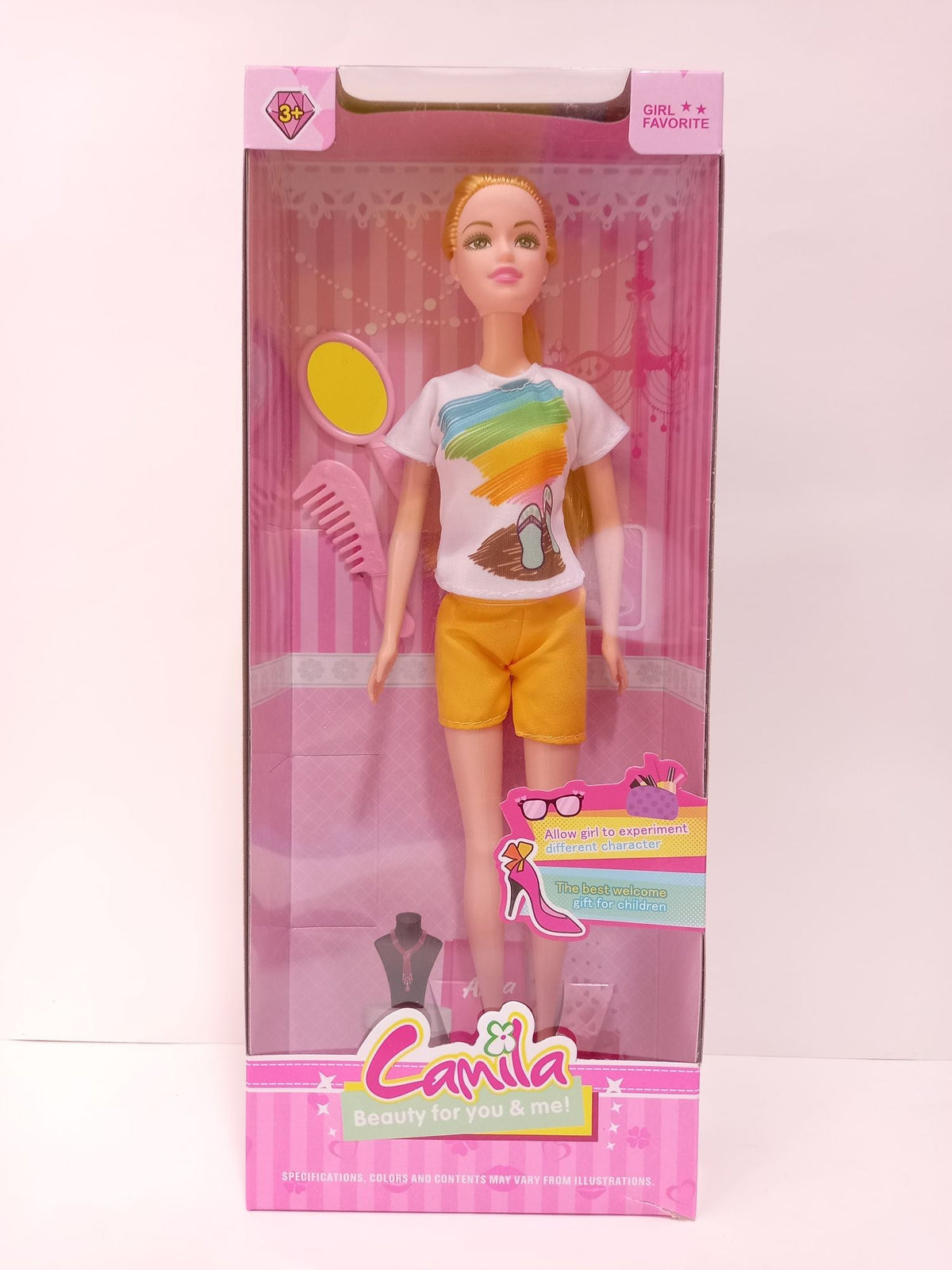 MUÑECA CAMILA CON SHORT