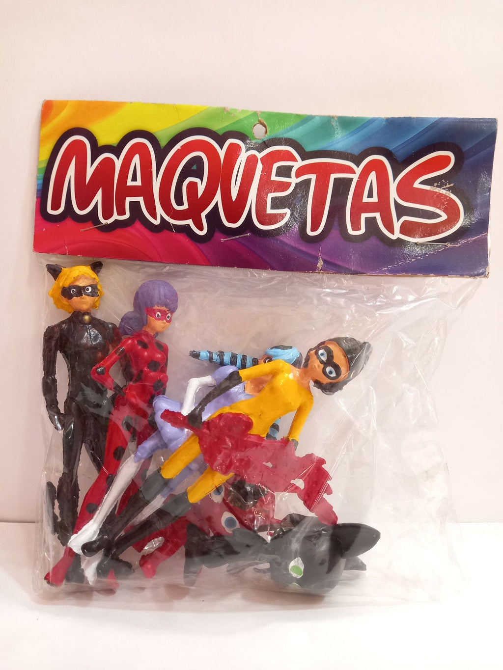 MUÑECOS DIFERENTES PERSONAJES