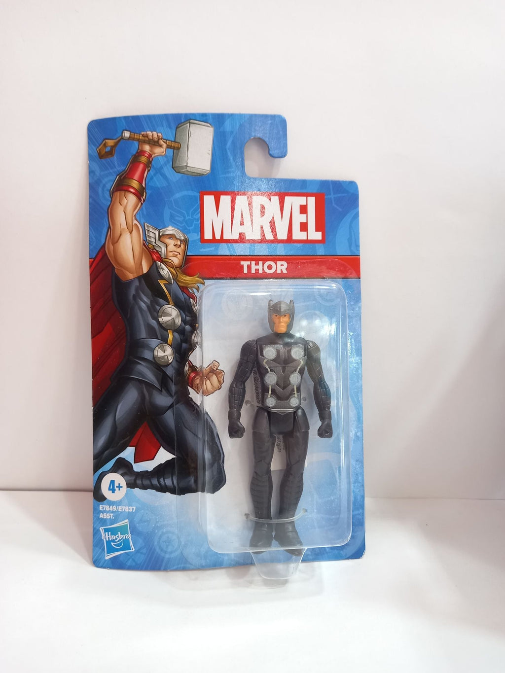 MUÑECOS MARVEL