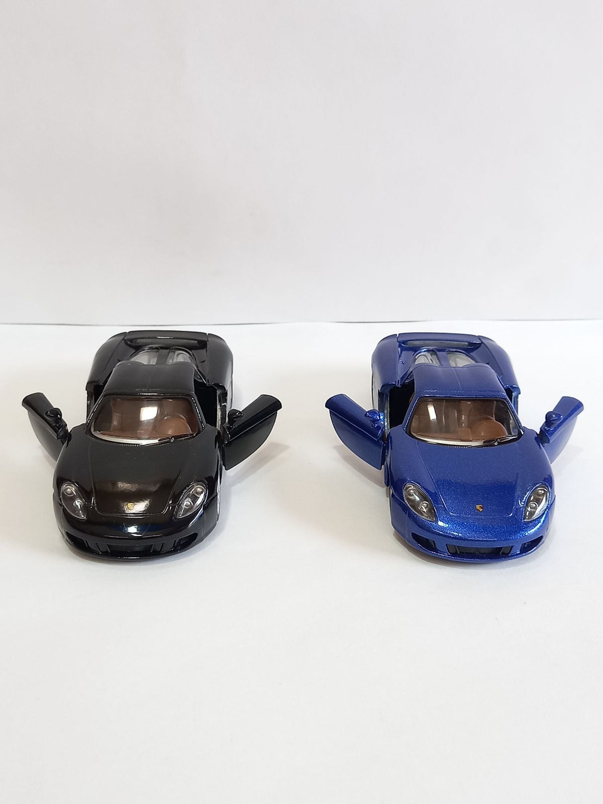 PORSHE METAL