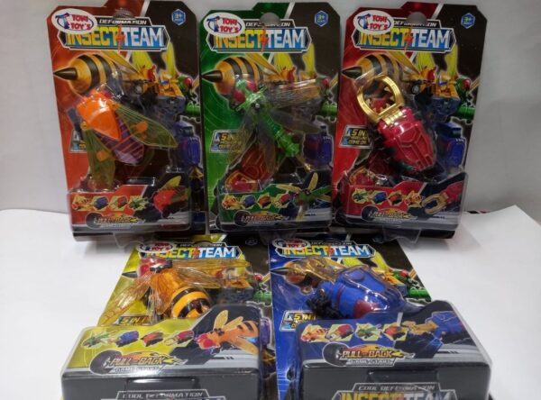 Robot transformers insectos