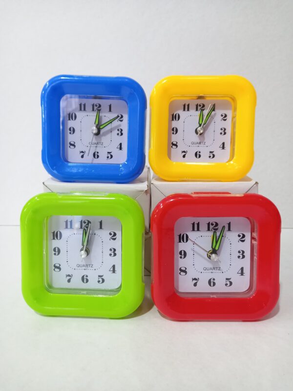 Reloj 079